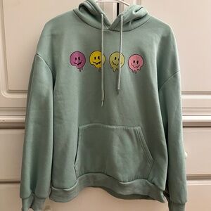 Graphic Smiley Faces Hoodie Sweatshirt Size Large
